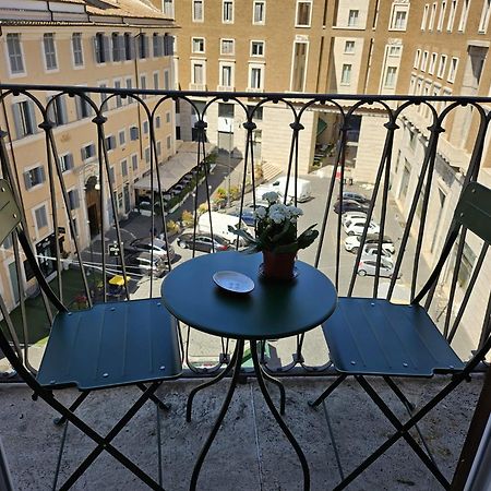 Boutique Suites Della Croce Rom Exterior foto