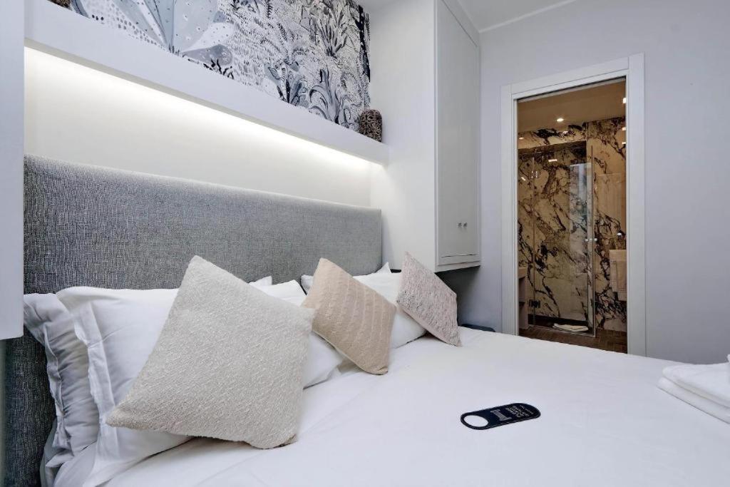 Boutique Suites Della Croce Rom Exterior foto